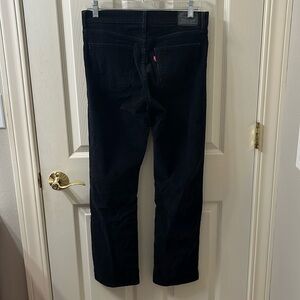 Levi’s Black cords. Slight stretch. Super sexy worn one time!